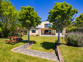 La Casa Al Mare - Golden Bay Beach House, Tasman